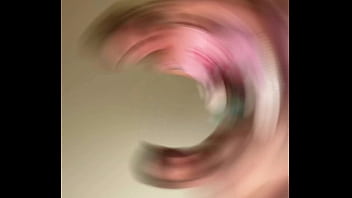 Full waxing and a happy ending russian milf slut takes control florida man ́s cock