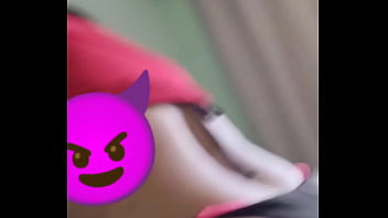 Lunaferrari cavalgando no pal do marido da irmã grátis