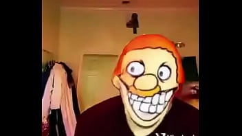 A shucky man finishes off on client after shucking it