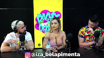 Eu tava tirando a roupa ainda