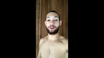 Eu tava tirando a roupa ainda