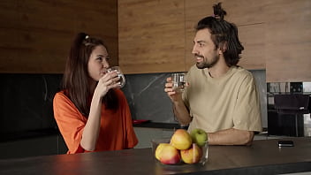 Tu as déjà imaginé regarder cette belle femme sans être prisonnier d’une prison mentale Tu as déjà imaginé regarder cette belle femme sans être prisonnier d’une prison mentale