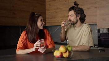 Tu as déjà imaginé regarder cette belle femme sans être prisonnier d’une prison mentale Tu as déjà imaginé regarder cette belle femme sans être prisonnier d’une prison mentale