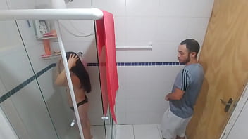 Agora sei oque meu marido faz com sua enteada