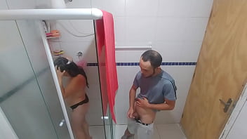 Agora sei oque meu marido faz com sua enteada