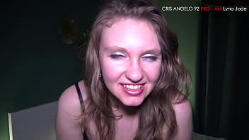 Trailer voisine coquine après notre journée de tournage je suis encore d