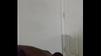 Thinking of more romantic things to do like worshipping women by sketching one for free 4