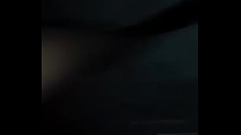 Enseñando el lado rico de mi novia