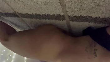 Muscle mommy hot and horny