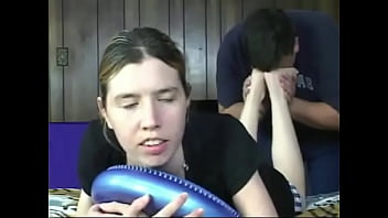 On this particular day i needed some feet really bad so i went driving around my local neighborhoods i saw fuzzy hunicu