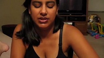 Perfect indian blowjob and facial at home