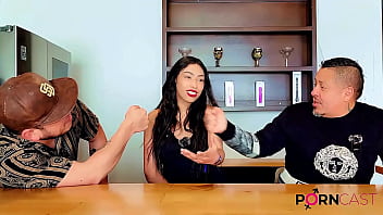 Cirse flores revela la verdad del sexo y el aventuras problemas y mentiras desnudas porncast