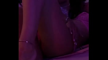 Nouvelle série sur mon mym et un lesbien très intense avec la magnifique arianacortezx que j'adooo