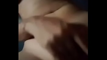 Me masturbo para mi novio