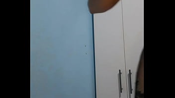 Saltaba y me apretaba la polola