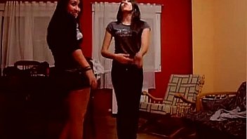 Yo y mis amigas perreando