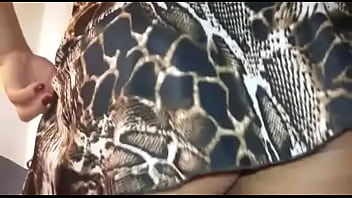 Casada rebolando que bundao