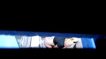 Twerking airdrying cunt pussy