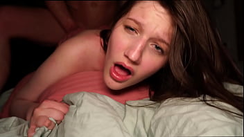 Crazy Girlfriend Has Wild Sex And Squirts From Multi Orgasm thumbnail