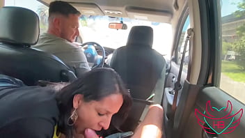 Casada me chupou com o marido no volante