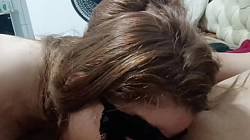 Branquinha Coloca A Máscara E Faz O Melhor Boquete Boquete Amador Caseiro Ruiva Gulosa Garganta Profunda Boquete Molhado Brasileira Ruiva Safada Punheta Boquete Babado thumbnail