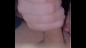 Gozando gostoso na boca até sair leite quente