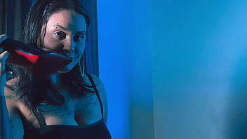 Admire my toes with your mouth