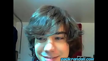 Deviant Young Amateur Masturbates Solo thumbnail