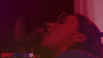 Nurse greene sucks anonymous cock at the gloryhole