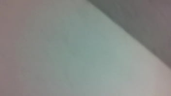 Me vengo afuera de su culo porque si no se enoja