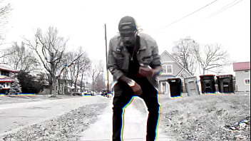 I love making music here one of many hot trucks by me tmicheal ugly video shot by me don't forget i'm just a musi