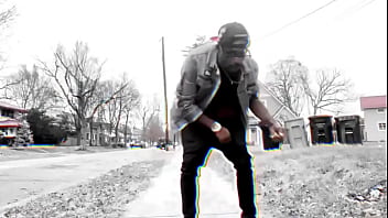 I love making music here one of many hot trucks by me tmicheal ugly video shot by me don't forget i'm just a musi