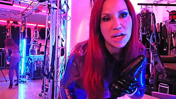 Mistress bianca want you in her donjon