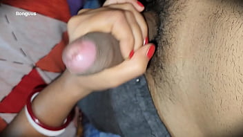 Stepmom giving me handjob for the first time i controlled my cum