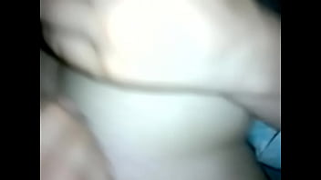 Inquilina me debe Inquilina me debe