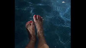 Vem para a água comigo amor ️