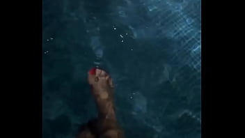 Vem para a água comigo amor ️