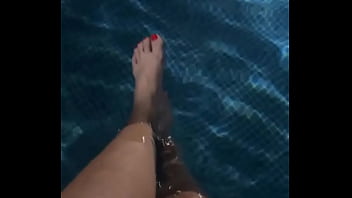 Vem para a água comigo amor ️