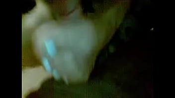 Me la jala con los pies