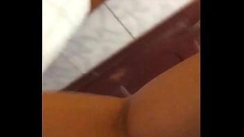 Bucetuda mostrando que sabe