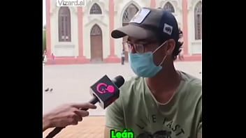 Regalando dinero en la calle #elchicletv #chiclenoticias #participa #chiclenoticias #venezuela #atrevidoypegajoso #gana