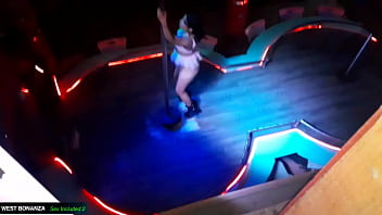 Eating pussy in d j booth #1 i suck her pussy before her dance