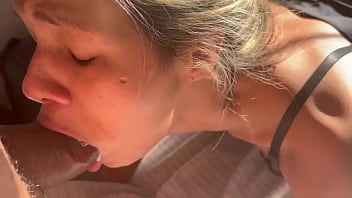 Acordei meu namorado bem gostoso com direito a cuzinho ele me comeu tão gostoso Acordei meu namorado bem gostoso com direito a cuzinho ele me comeu tão gostoso