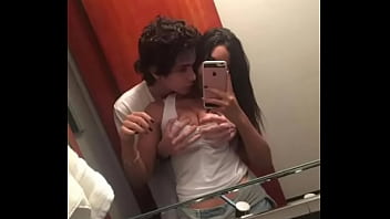 Bela menina do bundao