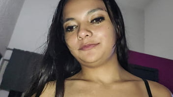 Braely yuns tiene unas tetas exquisitas difícil no querer chuparlas y tenerlas entre las manos