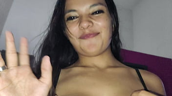 Braely yuns tiene unas tetas exquisitas difícil no querer chuparlas y tenerlas entre las manos