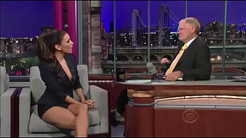 Gorgeous Actress Eva Longoria Has An Oops Moment Which She Quickly Corrects After She Becomes Aware thumbnail
