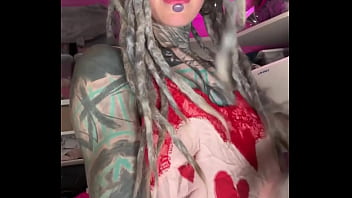 Comment what comes into your mind the second you see this video … ️