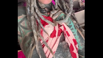 Comment what comes into your mind the second you see this video … ️