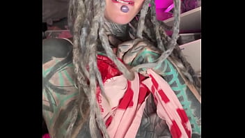 Comment what comes into your mind the second you see this video … ️